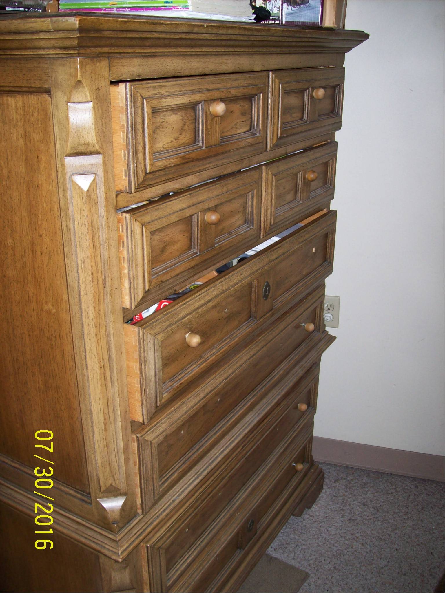 Thomasville 6 Drawer Dresser from 1967 the CCS Super Store